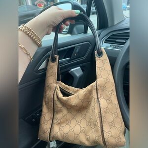 Gucci shoulder hobo bag